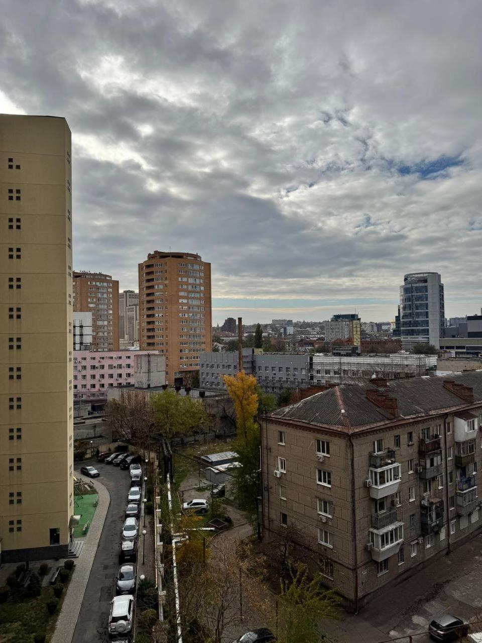 Dnepropetrovsk Hotel Bagian luar foto