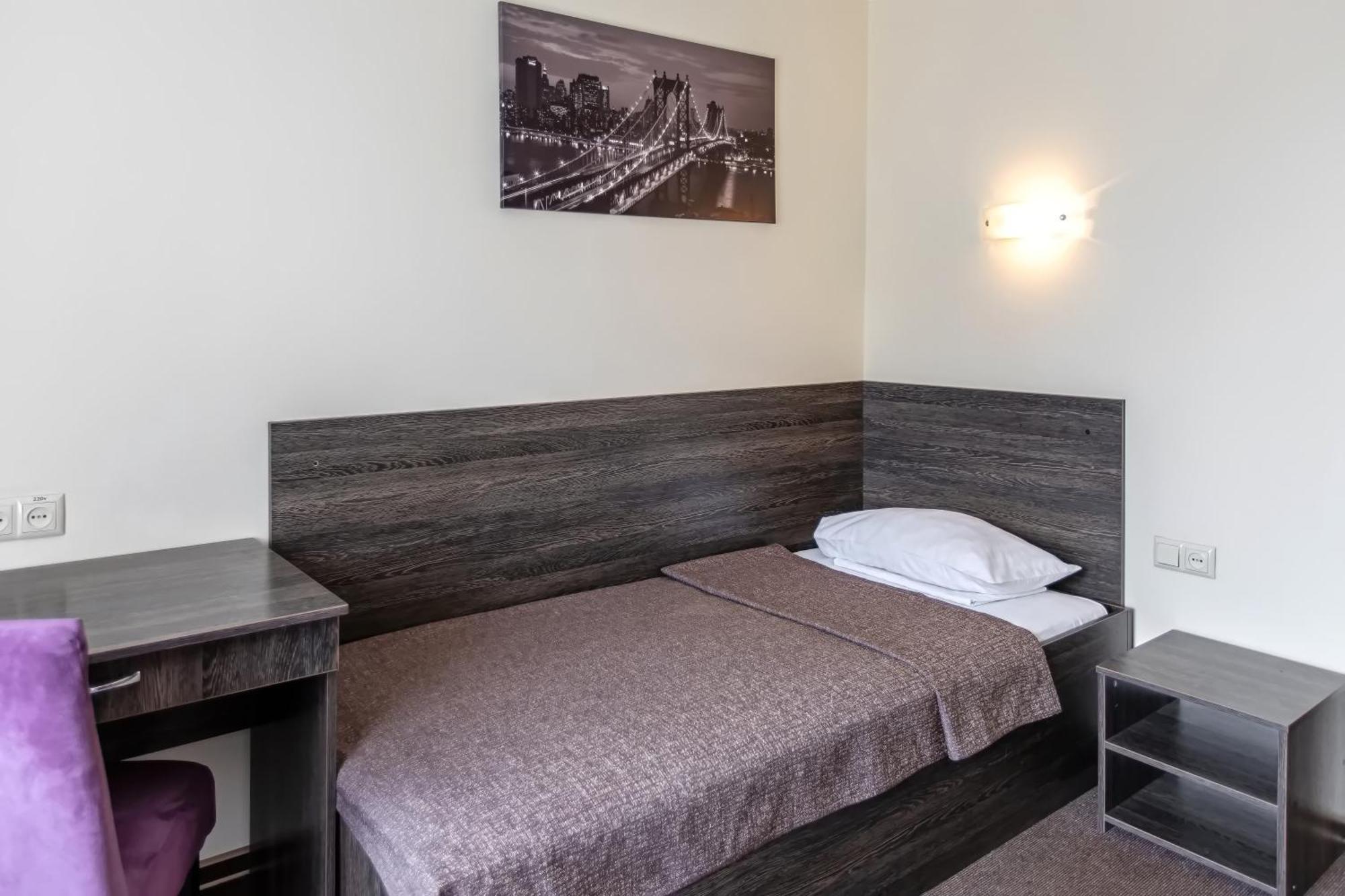Dnepropetrovsk Hotel Bagian luar foto