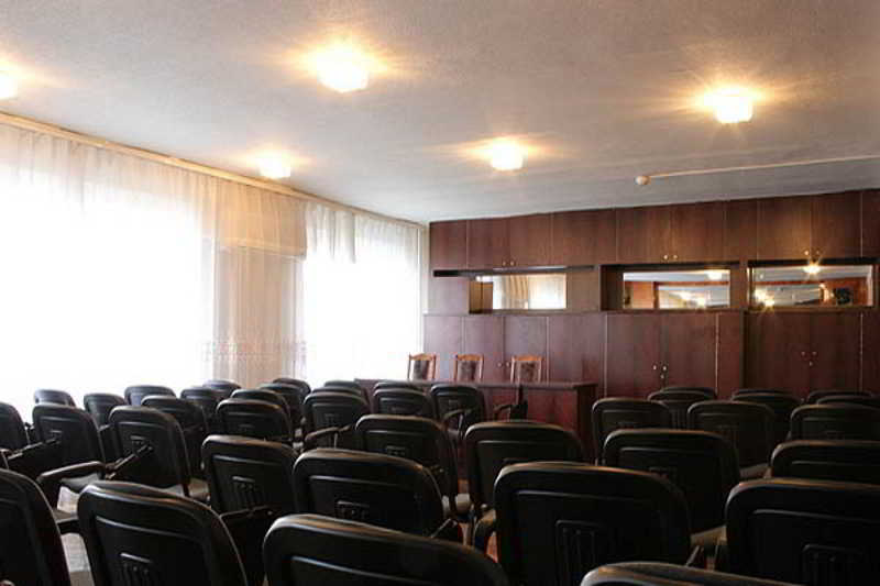 Dnepropetrovsk Hotel Bagian luar foto